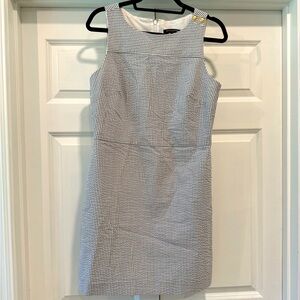 Banana Republic sleeveless seersucker sheath dress, size 8